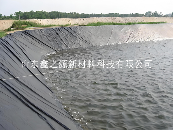 如何順利的延緩蓄水池防滲膜的衰老？